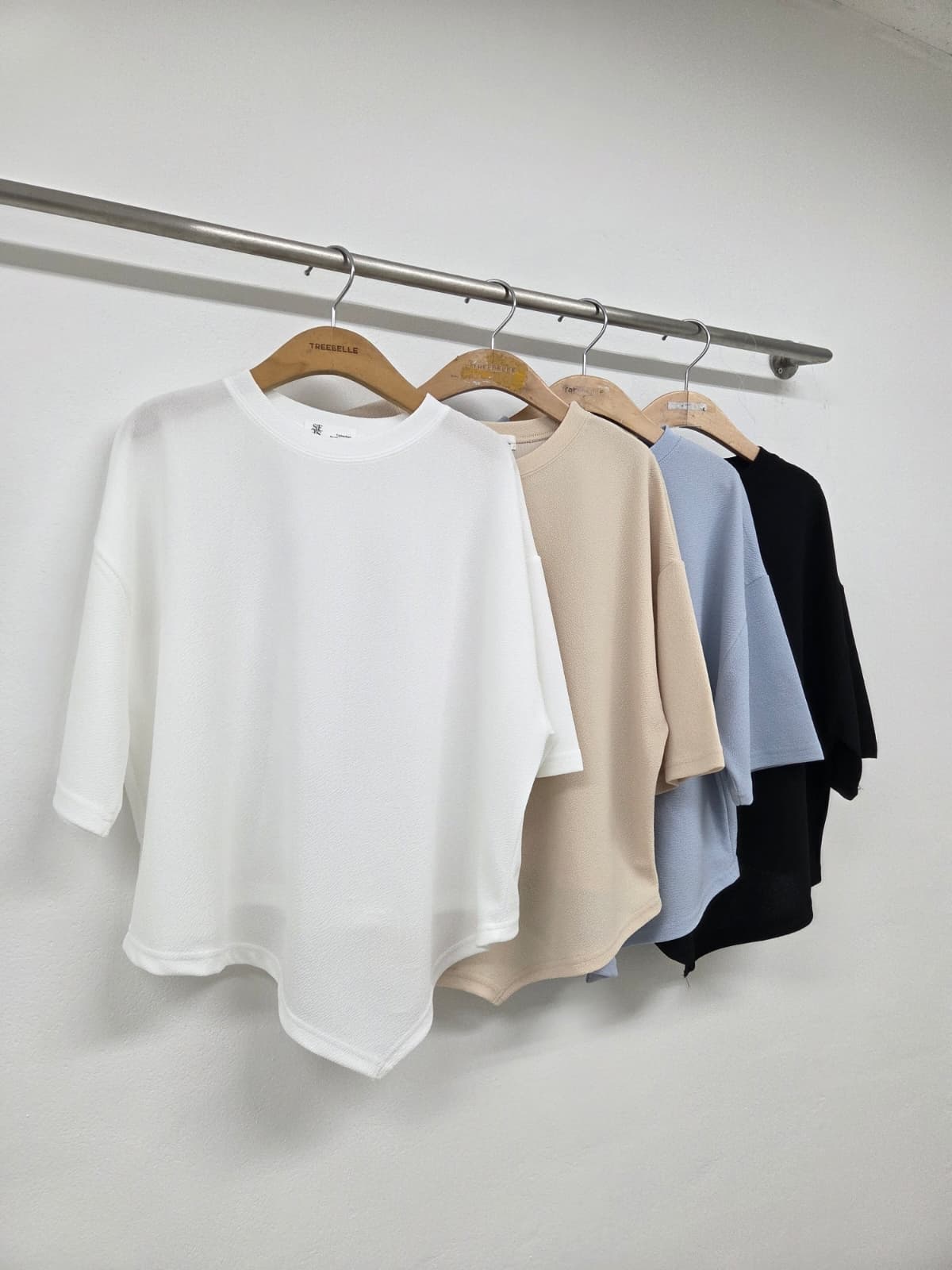 Tess Unbal T - 이미지 4