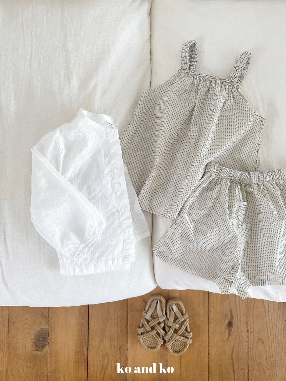 26 Summer) Co&Co Picnic Cardigan - 이미지 5