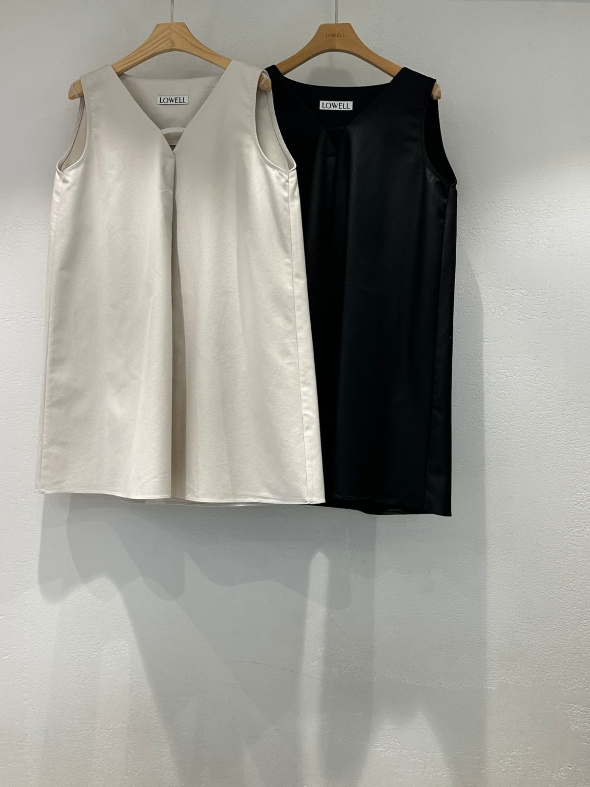 NARS sleeveless blouse - 이미지 14