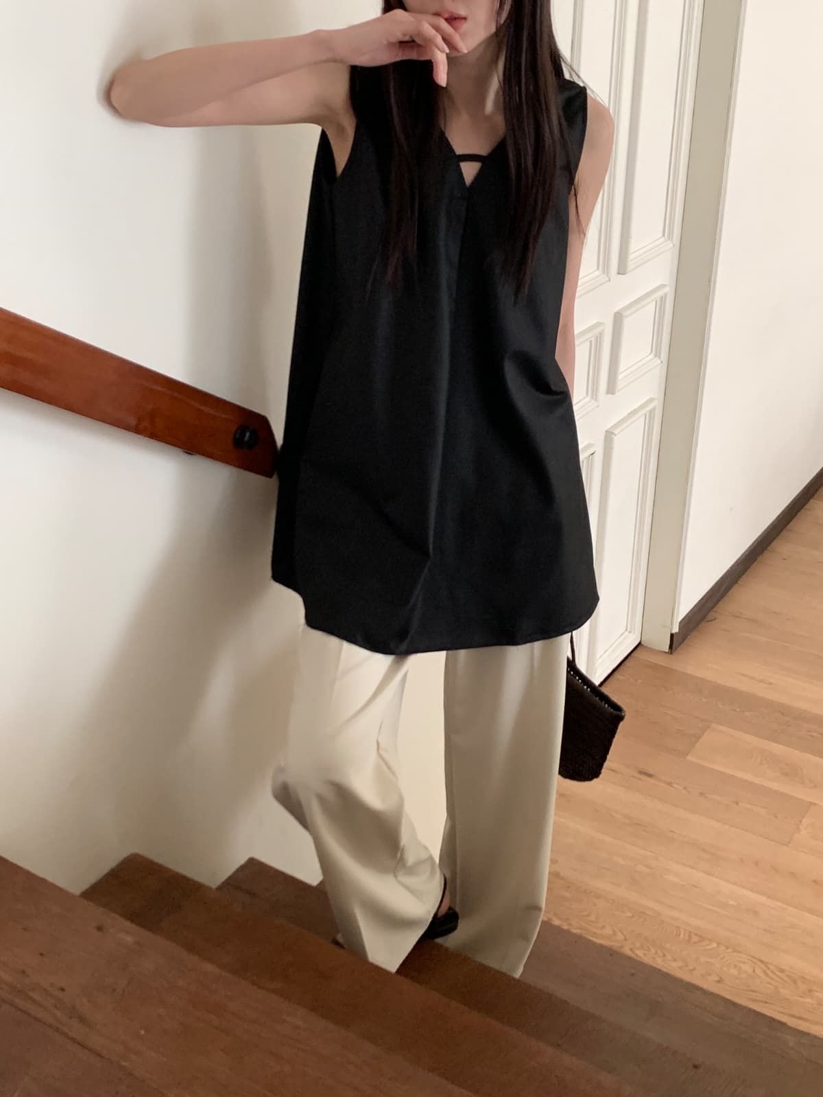 NARS sleeveless blouse - 이미지 4